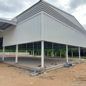 PP045 ผลงานโกดังสำเร็จรูป HW-H ขนาด 15x25x6.4 เมตร – โครงสร้างแข็งแรง ตอบโจทย์ธุรกิจทุกประเภท